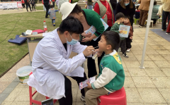 家事速配|便民服务进社区，温暖零距离